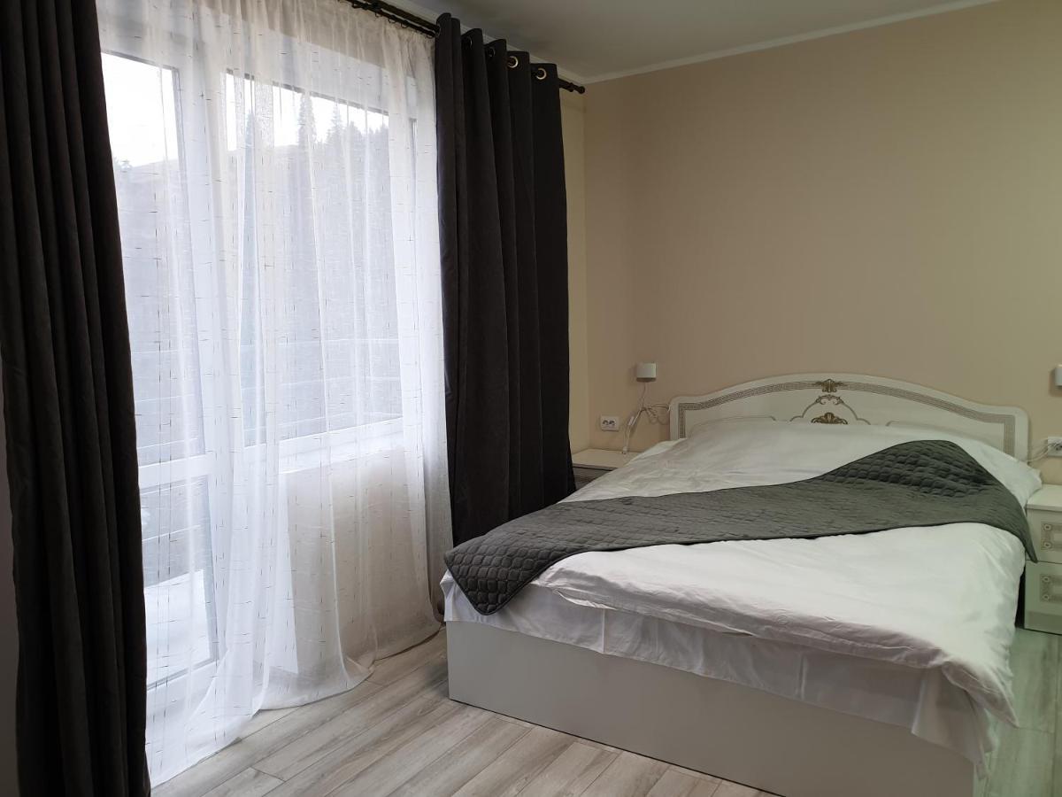 Hotel Osher Μπούκοβελ Εξωτερικό φωτογραφία